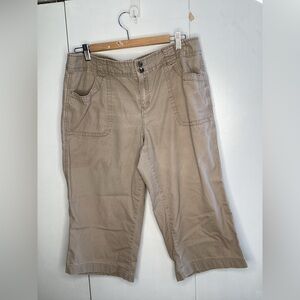 Calvin Klein khaki Bermuda shorts size 16.